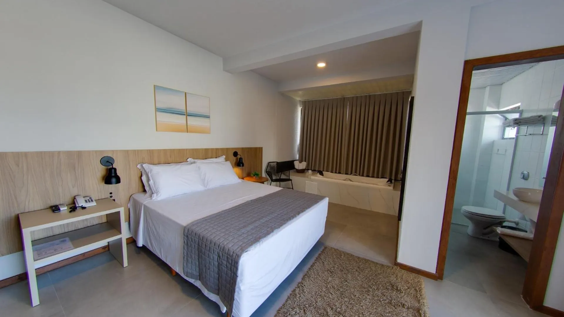 ***  Flipper Hotel Laguna Brasil